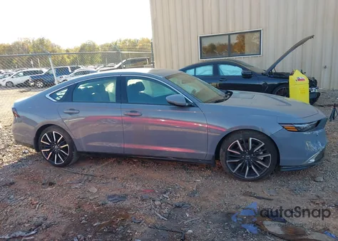 2025 Honda Accord Hybrid Touring from USA, damaged, VIN 1HGCY2F8XSA021239